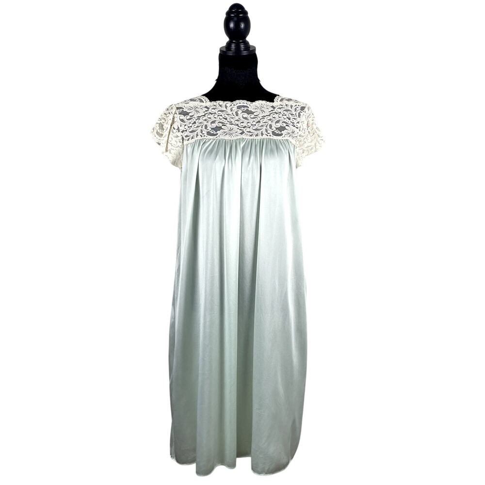 True Vintage 60's-70's Nylon Lace Shadowline Babydoll Teal Nightgown Negligee M